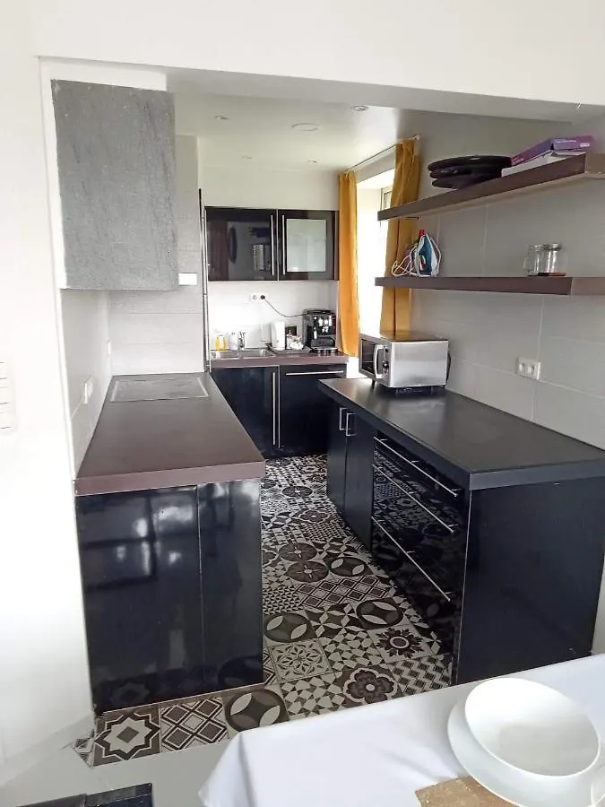 Liege Centre Mediacite Appartement Possible Parking Terrasse Immense 8Eme Pour 2 Personnes 0*,