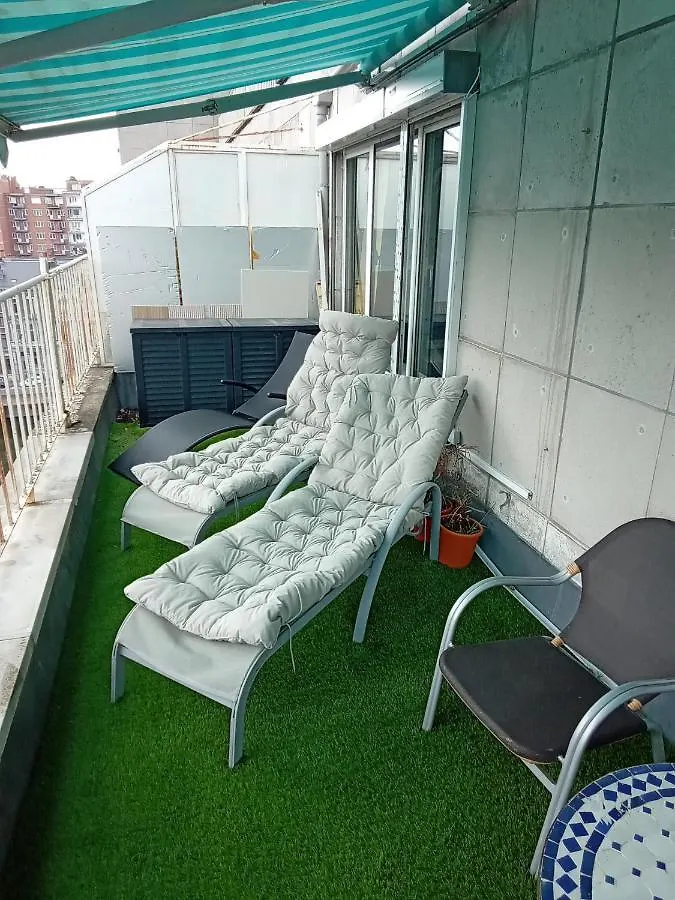 Liege Centre Mediacite Appartement Possible Parking Terrasse Immense 8Eme Pour 2 Personnes